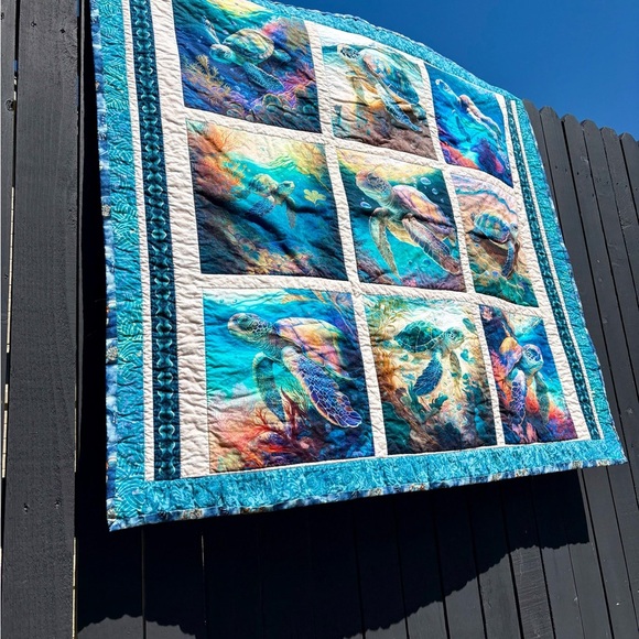 Sea Turtle Themed Quilt, machine quilted - Picture 12 of 13